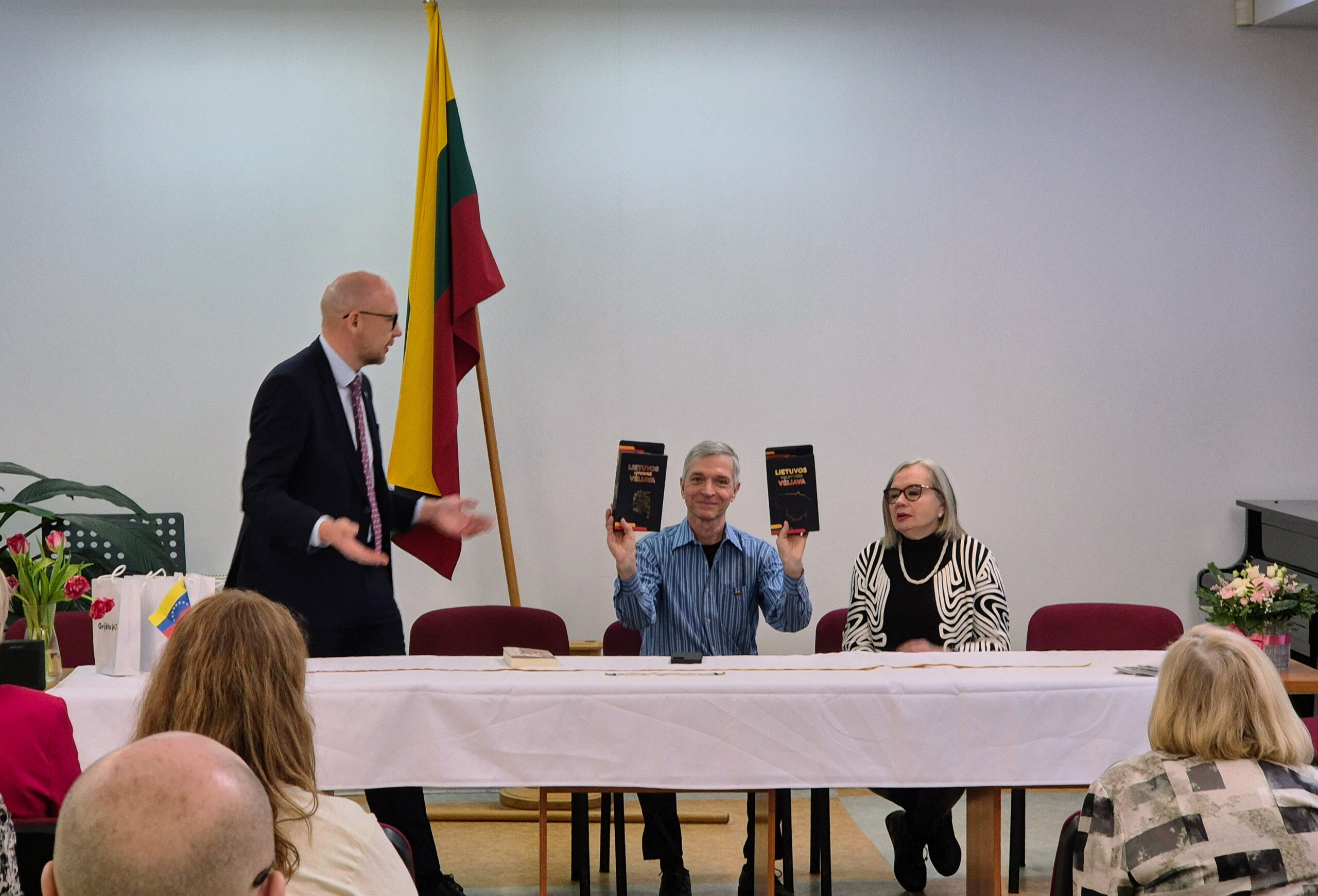 Užsienio reikalų ministerijos, Priėmimo ir inegracijos agentūros susitikimas su venesueliečių bendruomene