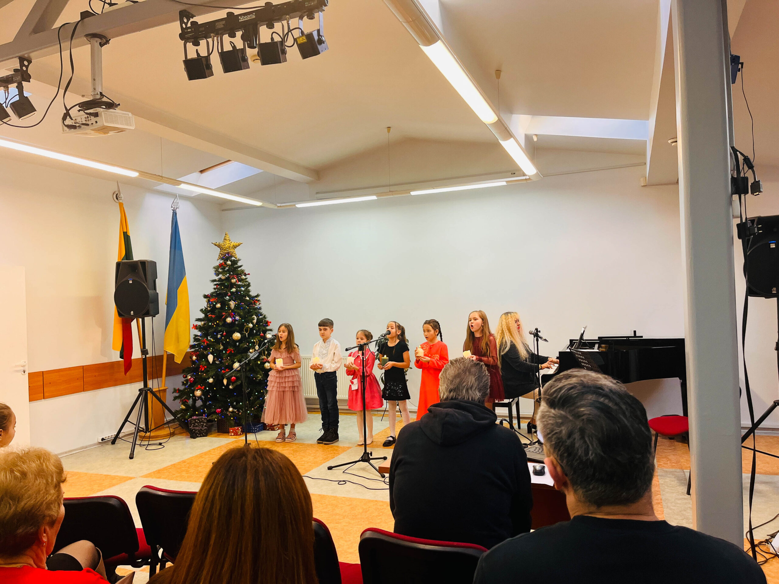 Kauno ukrainiečių bendrijos narės K. Nikolskos ir jos mokinių koncertas