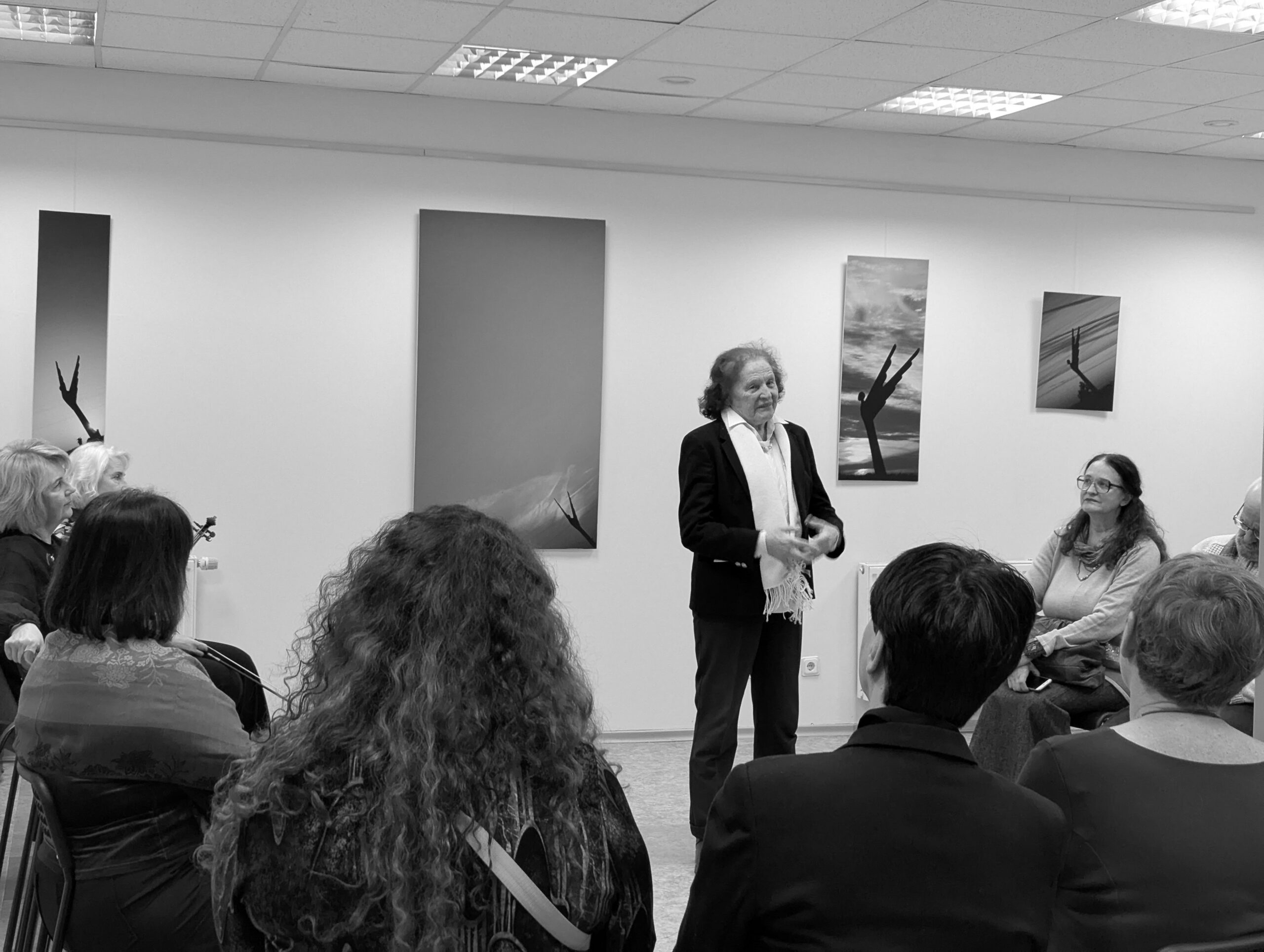 V. Kasperavičiaus fotografijų paroda „Vieno angelo kalva“