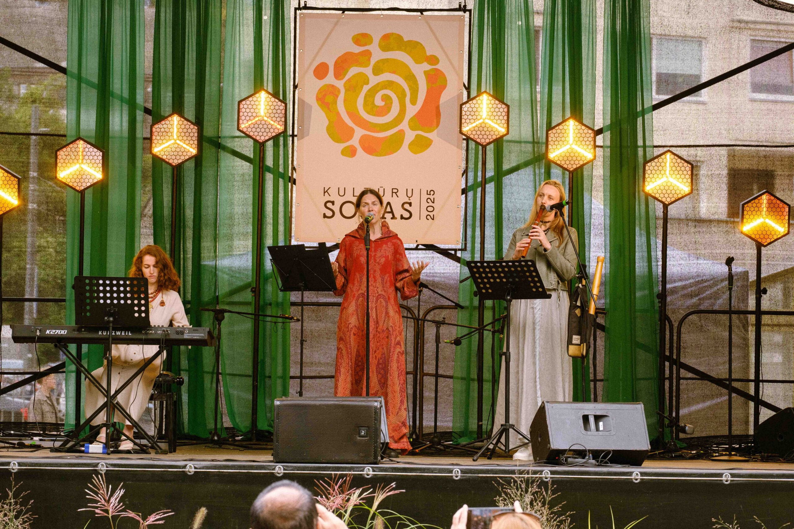 Lietuvos tautinių benruomenių festivalis „Kultūrų sodas 2025“ ©Zurab