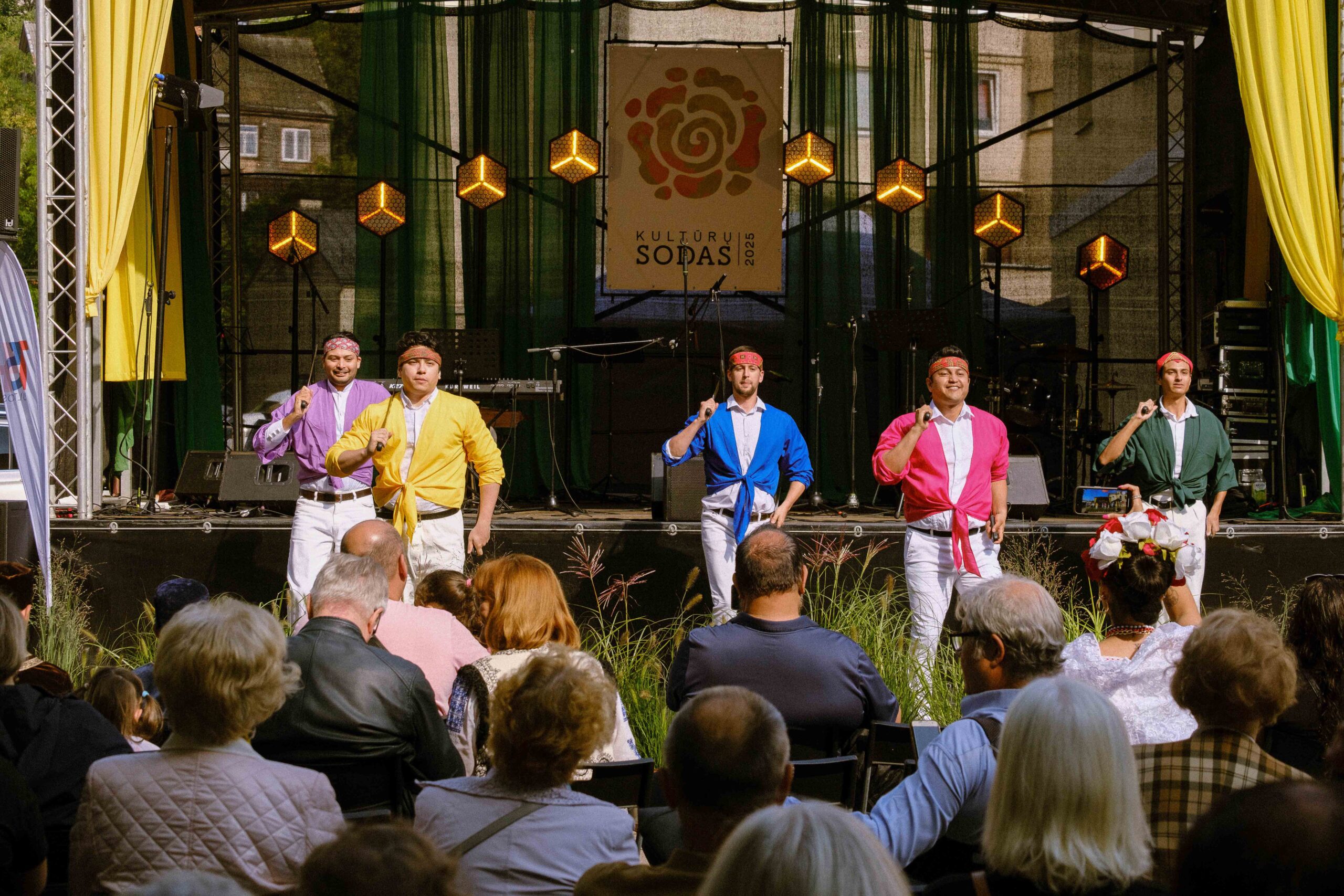 Lietuvos tautinių benruomenių festivalis „Kultūrų sodas 2025“ ©Zurab